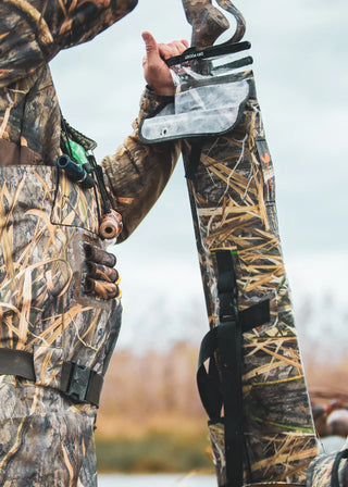 Mossy Oak - Auto-Sealing, Waterproof, Floating, Scent Proof Shotgun Bag in Shadow Grass Habitat