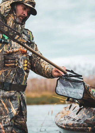 Mossy Oak - Auto-Sealing, Waterproof, Floating, Scent Proof Shotgun Bag in Shadow Grass Habitat