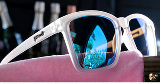 Middle Seat Advantage Goodr Sunglasses