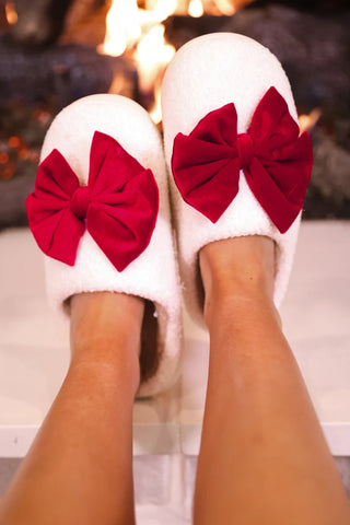 PREORDER: Cozy Bow Slippers – White/Red
