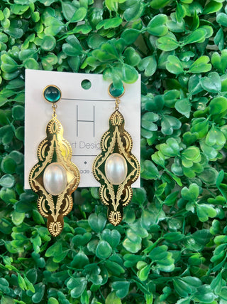 Desert Pearl Dangle Earrings