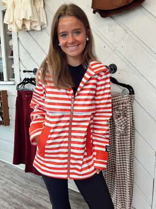 Lulu Mac Raincoat Darby Red/White