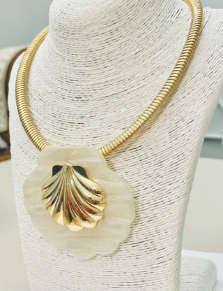 White Shell Statement Collar Necklace