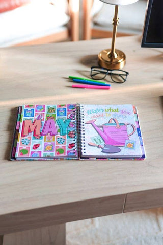 17 Month Planners - (2026 - 2027): Floral Geo