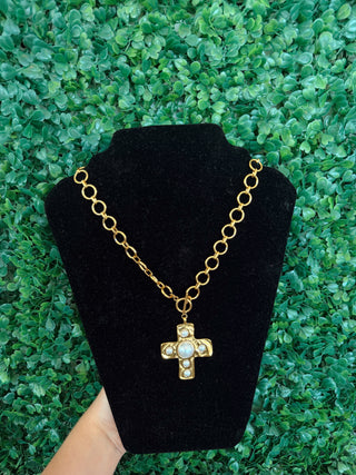 HARPER NECKLACE: GOLD
