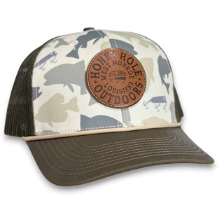 Honey Hole Backroad Trucker - Roots - Fish Camo