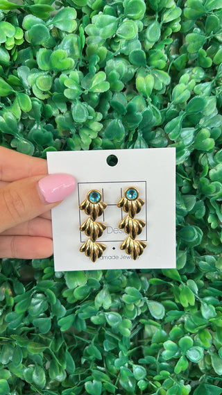 Capri Shell Drop Earrings