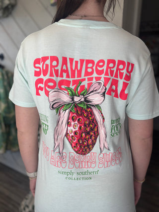 Simply Southern Strawberry Mint Graphic Tee