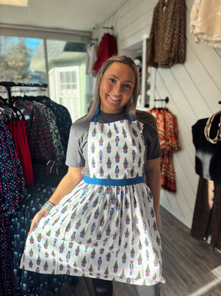 Mary Square Adult Apron Merry Marchers