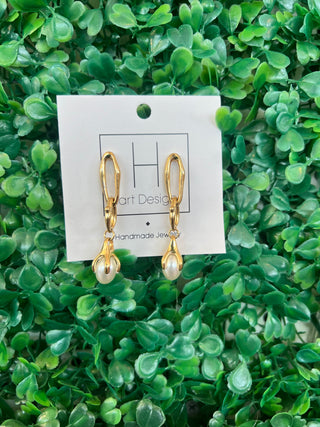 Golden Bloom Pearl Drops