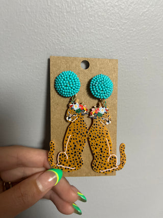 Cheetah Darlin' Earrings in Neutral