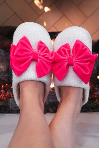 Cozy Bow Slippers- Pink/White