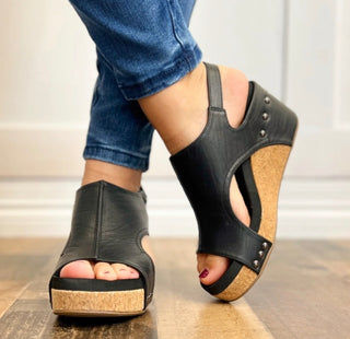 Corky’s Carley Wedge in Black