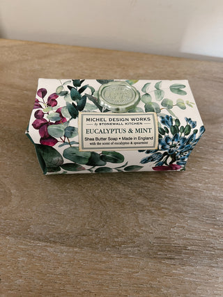 Eucalyptus & Mint Foaming Bar Soap