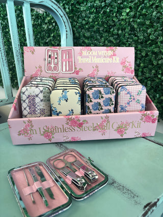 Simply Southern Bloom Manicure Kit (4 Color Options)