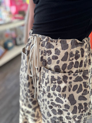 Leopard Barrel Jeans