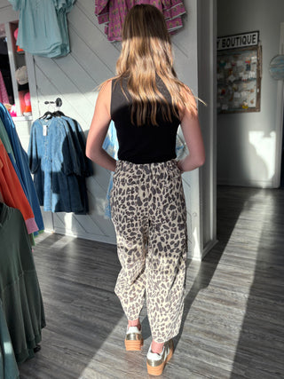 Leopard Barrel Jeans