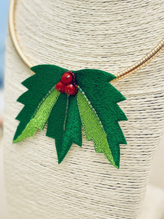 Holly Christmas Collar Necklace