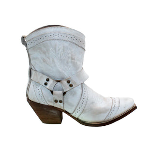 Cascade Boot